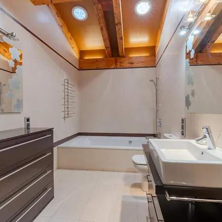 Flateli Palau 2 Gerona